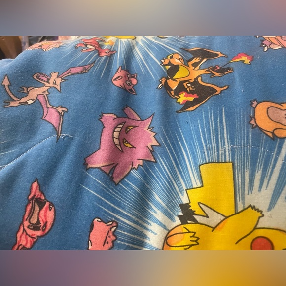 Vintage Pokemon comforter 86” X 81” - Picture 4 of 4